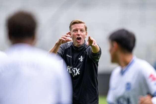 Florian Kohfeldt SV Darmstadt 98, Coach gesticulates, SV Darmstadt 98, Football, Season opening with public training, 23 07 2025 SV Darmstadt 98, Football, Season opening with public training, 23 07 2025 Darmstadt Copyright: xEibner-Pressefoto FlorianxWiegandx EP_FWD