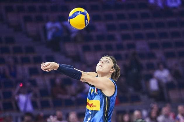 Italy v USA - Women s Volleyball Nations League quarter-finals LODZ, POLAND - JULY 23: Alice Carlotta Degradi (2) of Italy in action during FIVB Women s Volleyball Nations League quarter-finals final round between Italy and USA in Lodz, Poland on July 23, 2025. Beyza Comert Anadolu Lodz Poland. Editorial use only. Please get in touch for any other usage.  Copyright: x2025xAnadoluxBeyzaxComertx