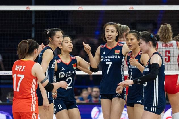 Poland - China 23.07.2025 Lodz, Poland, women s Volleyball Nations League 2025, final round finals quarterfinals, game ( match ) Poland - China; (siatkowka, Liga Narodow kobiet, cwiercfinal , runda finalowa, mecz Polska - Chiny ) image shows: Feifan Ni (17) Yushan Zhuang (2) Yuanyuan Wang (7) Xiagyu Gong (6) Xiaoian Yin (5) photo Katarzyna Plewczynska Fotostyk Copyright: xKatarzynaxPlewczynskax 20250723FCTKP1236
