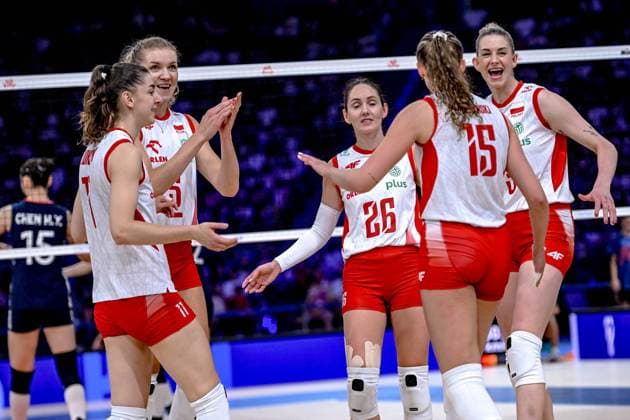 LODZ 23.07.2025 SIATKOWKA KOBIET LIGA NARODOW 2025 - MECZ CWIERCFINALOWY: POLSKA - CHINY --- WOMENS VOLLEYBALL NATIONS LEAGUE 2025 FINALS - QUARTERFINAL MATCH IN LODZ: POLAND - CHINA N Z POLSKA REPREZENTACJA TEAM POLAND MARTYNA LUKASIK MAGDALENA STYSIAK KATARZYNA WENERSKA MARTYNA CZYRNIANSKA FOT. PAWEL PIOTROWSKI 400MM.PL NEWSPIX.PL --- newspix.pl 