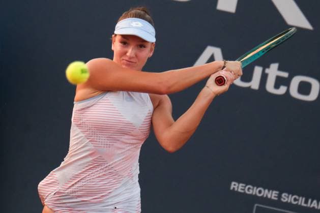 Darja Seme?istaja in action against Anouk Koevermans during the 36th Palermo Ladies Open at Country Time Club during 36Â° Palermo Ladies Open, International Tennis match in Palermo, Italy, July 23 2025  Copyright: xFedericoxSerra IPAxSportx xipa-agency.netx xx IPA_60826760 IPA_Agency_IPA60826760