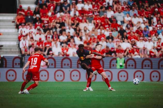 UEFA Champions League 2nd Qualifiying round : SK Brann - FC Red Bull Salzburg BERGEN, NORWAY - JULY 23: Joane Gadou of FC Red Bull Salzburg seen during to the UEFA Champions League 2nd qualifying round first leg match SK Brann vs FC Red Bull Salzburg on July 23, 2025 in Bergen, Norway. Copyright: xAndreasxSchaadx-xFCxRedxBullxSalzburgx DSC_0580