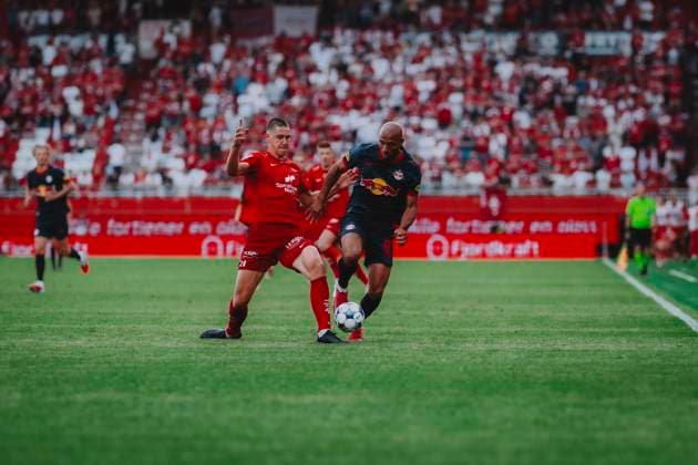 UEFA Champions League 2nd Qualifiying round : SK Brann - FC Red Bull Salzburg BERGEN, NORWAY - JULY 23: Karim Onisiwo of FC Red Bull Salzburg seen during to the UEFA Champions League 2nd qualifying round first leg match SK Brann vs FC Red Bull Salzburg on July 23, 2025 in Bergen, Norway. Copyright: xAndreasxSchaadx-xFCxRedxBullxSalzburgx _AS25476
