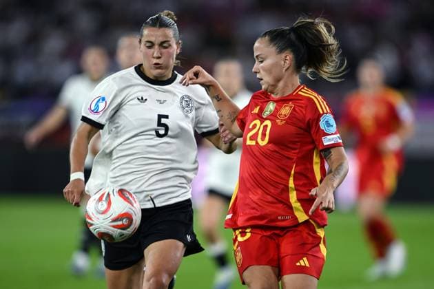 Cm Zurigo 23 07 2025 - Europeo femminile 2025 Germania-Spagna foto Cristiano Mazzi Image nella foto: Carlotta Wamser-Claudia Pina 