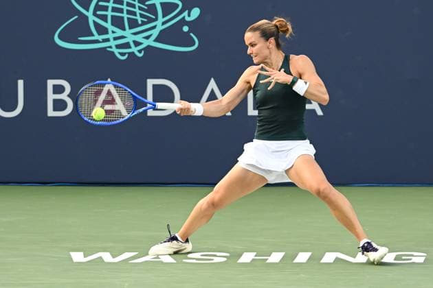 July 23, 2025, Washington, D.C, U.S: MARIA SAKKARI hits a forehand during her match against Emma Navaro at the Rock Creek Tennis Center. Washington U.S - ZUMAg196 20250723_zap_g196_011 Copyright: xKylexGustafsonx