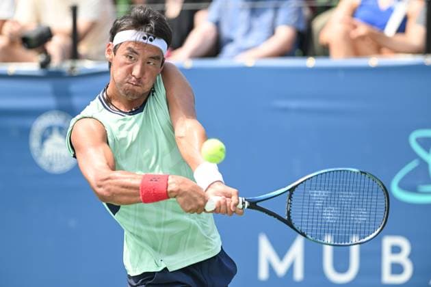 July 23, 2025, Washington, D.C, U.S: YUNCHAOKETE BU hits a forehand during his match against Alex De Minaur at the Rock Creek Tennis Center. Washington U.S - ZUMAg196 20250723_zap_g196_032 Copyright: xKylexGustafsonx