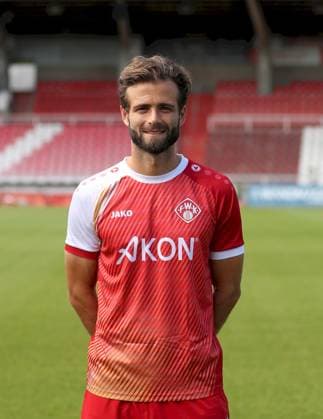 24 07 2025, Regionalliga Bayern, FC Wuerzburger Kickers, Regionalliga Bayern, Portraettermin 2025 2026 v li Daniel Haegele FC Wuerzburger Kickers , single picture, portrait, portrait format Wuerzburg AKON ARENA Bayern Germany
