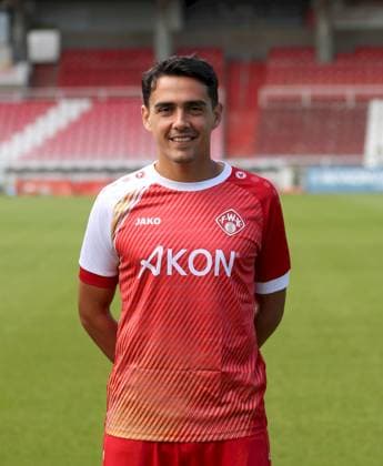 24 07 2025, Regionalliga Bayern, FC Wuerzburger Kickers, Regionalliga Bayern, Portraettermin 2025 2026 v li Eroll Zejnullahu FC Wuerzburger Kickers , single picture, portrait, portrait format Wuerzburg AKON ARENA Bayern Germany