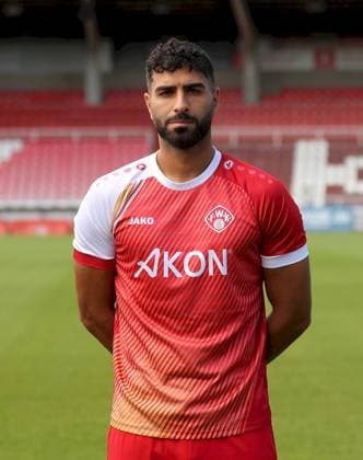 24 07 2025, Regionalliga Bayern, FC Wuerzburger Kickers, Regionalliga Bayern, Portraettermin 2025 2026 v li Ebrahim Fahrahnak FC Wuerzburger Kickers , single picture, portrait, portrait format Wuerzburg AKON ARENA Bayern Germany