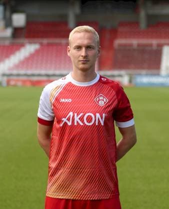 24 07 2025, Regionalliga Bayern, FC Wuerzburger Kickers, Regionalliga Bayern, Portraettermin 2025 2026 v li Luke Hemmerich FC Wuerzburger Kickers , single picture, portrait, portrait format Wuerzburg AKON ARENA Bayern Germany