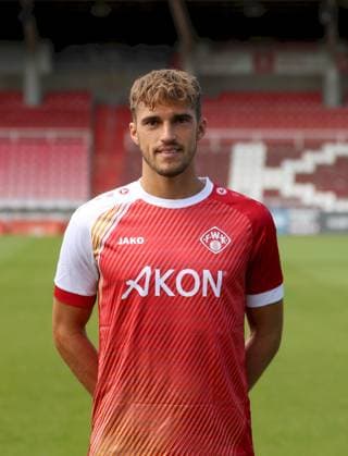 24 07 2025, Regionalliga Bayern, FC Wuerzburger Kickers, Regionalliga Bayern, Portraettermin 2025 2026 v li Marius Uhl FC Wuerzburger Kickers , single picture, portrait, portrait format Wuerzburg AKON ARENA Bayern Germany
