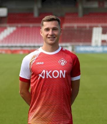 24 07 2025, Regionalliga Bayern, FC Wuerzburger Kickers, Regionalliga Bayern, Portraettermin 2025 2026 v li Tim Kraus FC Wuerzburger Kickers , single picture, portrait, portrait format Wuerzburg AKON ARENA Bayern Germany