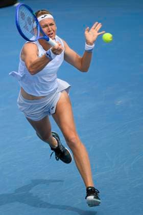 Czech tennis player Marie Bouzkova playes against Ann Li of USA at the WTA, Tennis Damen Livesport Prague Open 2025 on the courts of TK Sparta Prague, in Prague, Czech Republic, on July 24, 2025. (CTKxPhoto MichalxKamaryt) CTKPhotoP2025072404347  CTKPhotoP2025072404347