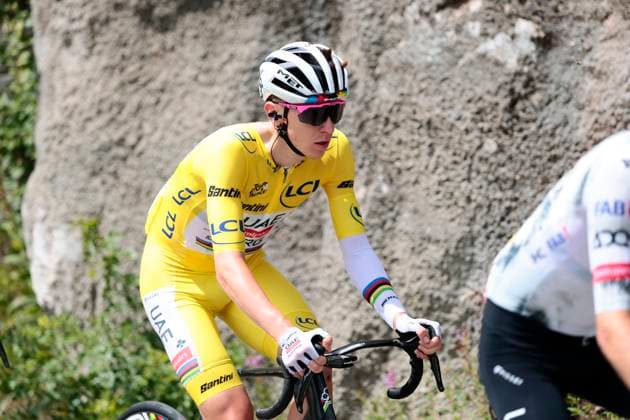 Tour de France 2025 Stage 18 COURCHEVEL COL DE LA LOZE, FRANCE - JULY 24 : Pogacar Tadej (SLO) of UAE Team Emirates during stage 18 of the 112th edition of Tour de France an UCI World Tour 2.UWT cycling road race stage for Men Elite of 171 km with start in Vif and finish in Courchevel Col de la Loze on July 24, 2025 in Courchevel Col de la Loze, France, 24 07 2025 ( Motordriver Kenny Verfaillie - Courchevel Col de la Loze France  Copyright: xLucaxBettinix
