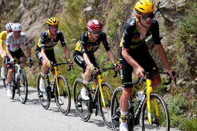 Tour de France 2025 Stage 18 COURCHEVEL COL DE LA LOZE, FRANCE - JULY 24 : Vingegaard Jonas (DEN) of Team Visma Lease a Bike during stage 18 of the 112th edition of Tour de France an UCI World Tour 2.UWT cycling road race stage for Men Elite of 171 km with start in Vif and finish in Courchevel Col de la Loze on July 24, 2025 in Courchevel Col de la Loze, France, 24 07 2025 ( Motordriver Kenny Verfaillie - Courchevel Col de la Loze France  Copyright: xLucaxBettinix