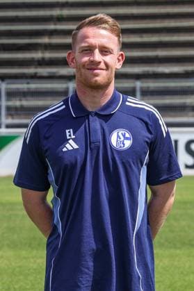 24 07 2025, Football, 2 Bundesliga, Season 2025 2026, FC Schalke 04, Co coach Eddie Lattimore FC Schalke 04 Gelsenkirchen Parkstadion NRW Germany xRHR PHOTO TRx Copyright: TimxRehbein RHR-FOTOx RHR-FOTO TR