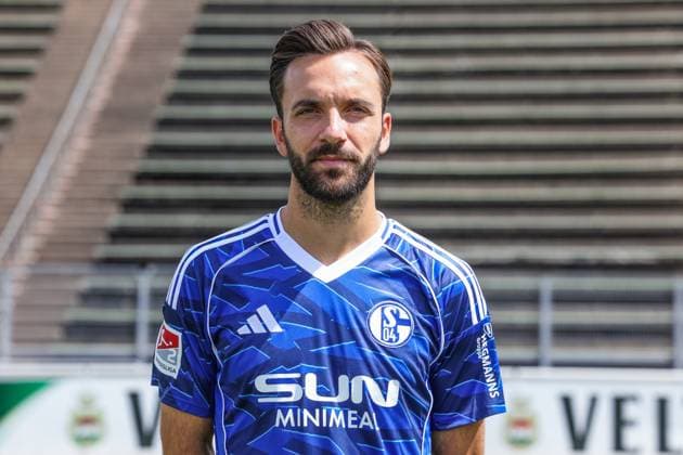 24 07 2025, Football, 2 Bundesliga, Season 2025 2026, FC Schalke 04, Kenan Karaman FC Schalke 04 Gelsenkirchen Parkstadion NRW Germany xRHR FOTO TRx Copyright: TimxRehbein RHR-FOTOx RHR-FOTO TR