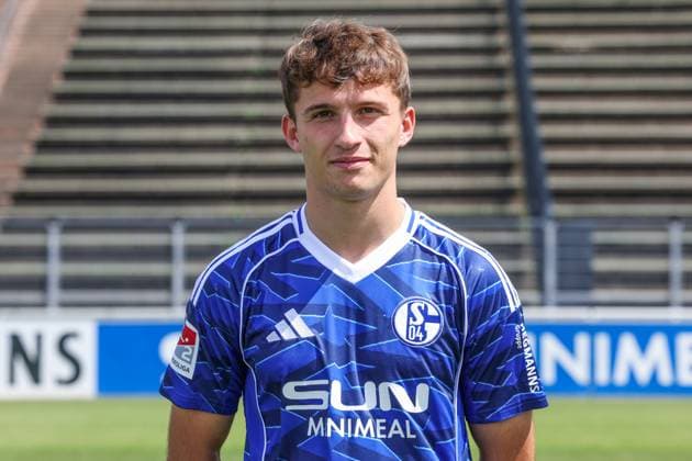 24 07 2025, Football, 2 Bundesliga, Season 2025 2026, FC Schalke 04, Vitalie Becker FC Schalke 04 Gelsenkirchen Parkstadion NRW Germany xRHR FOTO TRx Copyright: TimxRehbein RHR-FOTOx RHR-FOTO TR