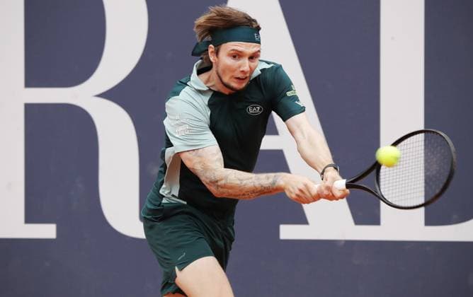 TENNIS - ATP, Tennis Herren Generali Open 2025 KITZBUEHEL,AUSTRIA,24.JUL.25 - TENNIS - ATP World Tour, Generali Open. Image shows Alexander Bublik (KAZ).  GEPAxpictures xMatthiasxHauer