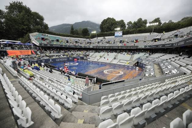 TENNIS - ATP, Tennis Herren Generali Open 2025 KITZBUEHEL,AUSTRIA,24.JUL.25 - TENNIS - ATP World Tour, Generali Open. Image shows Center Court. Keywords: rain.  GEPAxpictures xMatthiasxHauer