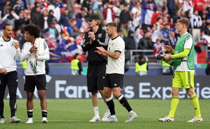 08 06 25 Germany France Germany, Stuttgart, 08 06 2025, Football, UEFA Nations League, Match for 3rd place in Stuttgart, Germany France v l Nick Woltemade, Niclas Füllkrug both Germany