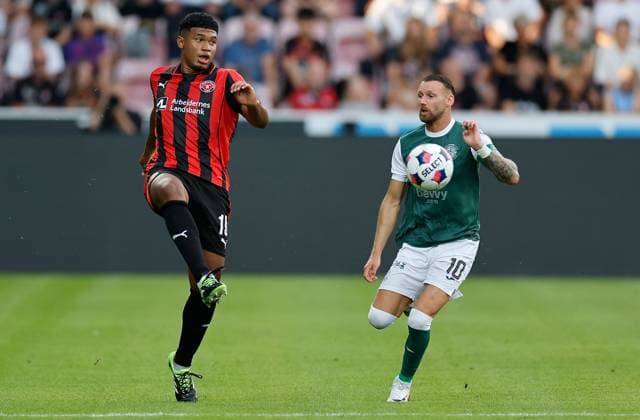 Pedro Bravo of FC Midtjylland and Martin Boyle of Hibernian in action Midtjylland v Hibernian, UEFA Europa League, 2nd Qualifying Round, First Leg, Football, MCH Arena, Herning, Denmark - 24 Jul 2025Herning MCH Arena Denmark EDITORIAL USE ONLY No use with unauthorised audio, video, data, fixture lists, club league logos or live services. Online in-match use limited to 120 images, no video emulation. No use in betting, games or single club league player publications. Copyright: xJohnnyxPedersen Shutterstockx 15410838x