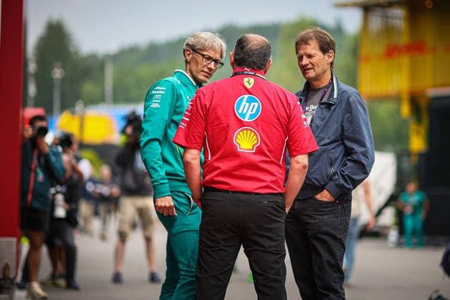 F1 Grand Prix of Belgium - Belgium Mike Krack, Chief Trackside Officer at Aston Martin Racing, with Frederic Vasseur and a german journalist, during the Belgian GP, Spa-Francorchamps 24-27 July 2025 Formula 1 World Championship, WM, Weltmeisterschaft 2025. Photo by Federico Basile IPA ABACAPRESS.COM Belgium Belgium  Copyright: xIPAxSport ABACAx
