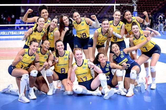 LODZ 24.07.2025 SIATKOWKA KOBIET LIGA NARODOW 2025 - MECZ CWIERCFINALOWY: BRAZYLIA - NIEMCY --- WOMENS VOLLEYBALL NATIONS LEAGUE 2025 FINALS - QUARTERFINAL MATCH IN LODZ: BRAZIL - GERMANY N Z REPREZENTACJA BRAZYLII TEAM BRAZIL FOT. PAWEL PIOTROWSKI 400MM.PL NEWSPIX.PL --- newspix.pl 