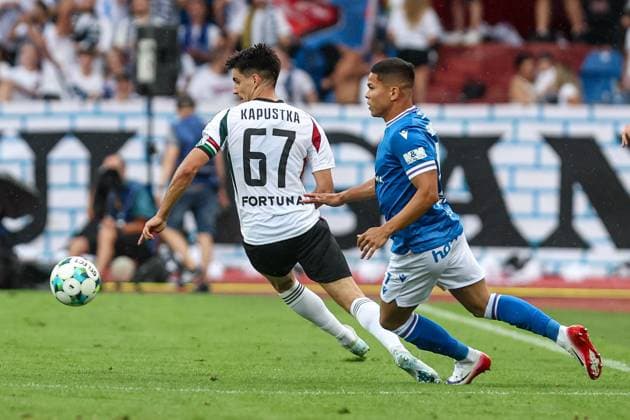 24.07.2025 OSTRAWA MECZ II RUNDY ELIMINACJI LIGI EUROPY BANIK OSTRAWA - LEGIA WARSZAWA --- FOOTBALL MATCH SECOND ROUND QUALIFICATIONS UEFA EUROPA LEAGUE BANIK OSTRAVA - LEGIA WARSZAWA NZ. BARTOSZ KAPUSTKA EWERTON PAIXAO DA SILVA FOT. LUKASZ JURGA ARENA AKCJI NEWSPIX.PL --- newspix.pl 