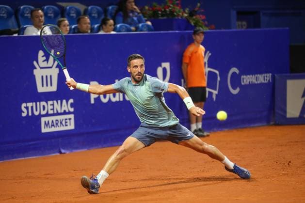 Umag, Croatia, 240725. 35th Plava Laguna Croatia Open Umag. Quarterfinal tennis match between Bosnian Damir Dzumhur and Frenchman Titouan Droguet. Photo: Goran Sebelic CROPIX Copyright: xxGoranxSebelicx dzumhur_droguet22-240725