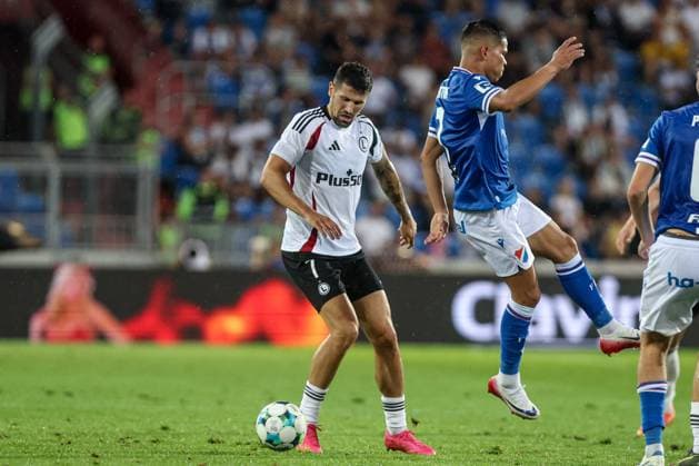 24.07.2025 OSTRAWA MECZ II RUNDY ELIMINACJI LIGI EUROPY BANIK OSTRAWA - LEGIA WARSZAWA --- FOOTBALL MATCH SECOND ROUND QUALIFICATIONS UEFA EUROPA LEAGUE BANIK OSTRAVA - LEGIA WARSZAWA NZ. L6 KAREL POJEZNY FOT. LUKASZ JURGA ARENA AKCJI NEWSPIX.PL --- newspix.pl 
