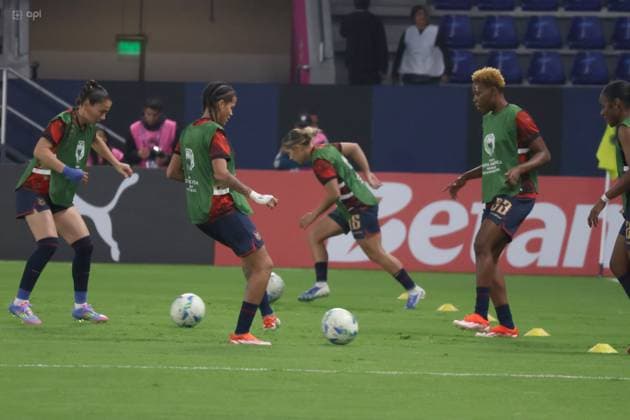 COPA AMERICA FEMENINA ECUADOR VS ARGENTINA July 24, 2025 Meeting between Ecuador VS Argentina for Copa America Femenina at the Banco Guayaquil stadium QUITO PICHINCHA ECUADOR Copyright: xHENRYxLAPOx