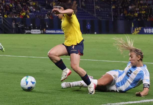 COPA AMERICA FEMENINA ECUADOR VS ARGENTINA July 24, 2025 Meeting between Ecuador VS Argentina for Copa America Femenina at the Banco Guayaquil stadium QUITO PICHINCHA ECUADOR Copyright: xHENRYxLAPOx