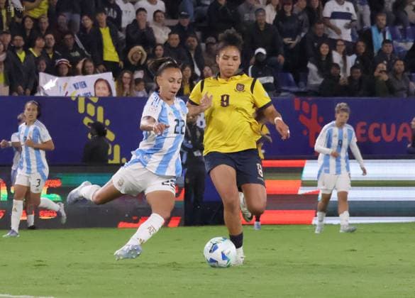 COPA AMERICA FEMENINA ECUADOR VS ARGENTINA July 24, 2025 Meeting between Ecuador VS Argentina for Copa America Femenina at the Banco Guayaquil stadium QUITO PICHINCHA ECUADOR Copyright: xHENRYxLAPOx