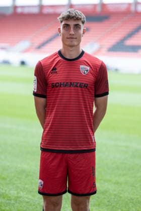 FC Ingolstadt 04 3 Liga, Porträttermin 2025 2026, Elias Decker 4, FCI 3 Liga FC Ingolstadt 04 season 2025 2026