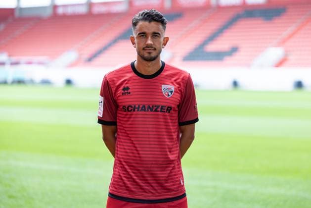 FC Ingolstadt 04 3 Liga, Porträttermin 2025 2026, Fredrik Carlsen 8, FCI 3 Liga FC Ingolstadt 04 season 2025 2026