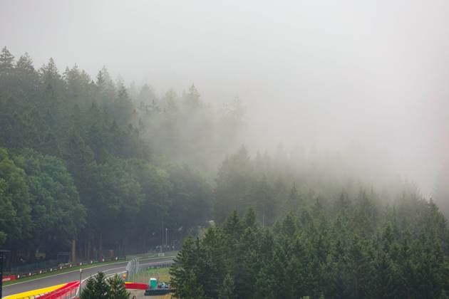 F1 - BELGIAN GRAND PRIX 2025 Fog during the 2025 Formula 1 Belgian Grand Prix, 13th round of the 2025 FIA Formula One World Championship, WM, Weltmeisterschaft from July 25 to 27, 2025 on the Circuit de Spa-Francorchamps, in Stavelot, Belgium - StavelotBelgium  Copyright: xFLORENTxGOODENx