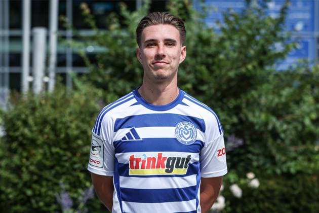 sports, football, 3 league season 2025 2026 team and portrait photo appointment MSV Duisburg 24 07 2025, schauinsland reisen arena Jonas Michelbrink MSV Duisburg, 8 Duisburg schauinsland reisen arena Nordrhein Westfalen Germany