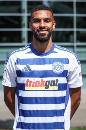 sports, football, 3 league season 2025 2026 team and portrait photo appointment MSV Duisburg 24 07 2025, schauinsland reisen arena Jesse Tugbenyo MSV Duisburg, 33 Duisburg schauinsland reisen arena Nordrhein Westfalen Germany