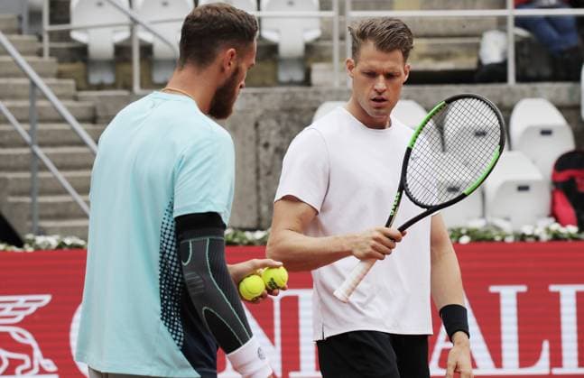 TENNIS - ATP, Tennis Herren Generali Open 2025 KITZBUEHEL,AUSTRIA,25.JUL.25 - TENNIS - ATP World Tour, Generali Open. Image shows Albano Olivetti (FRA) and Hendrik Jebens (GER).  GEPAxpictures xMatthiasxHauer