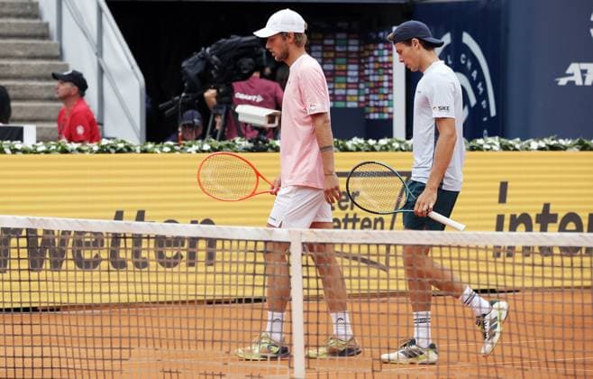 TENNIS - ATP, Tennis Herren Generali Open 2025 KITZBUEHEL,AUSTRIA,25.JUL.25 - TENNIS - ATP World Tour, Generali Open. Image shows Neil Oberleitner (AUT) and Joel Schwaerzler (AUT).  GEPAxpictures xMatthiasxHauer