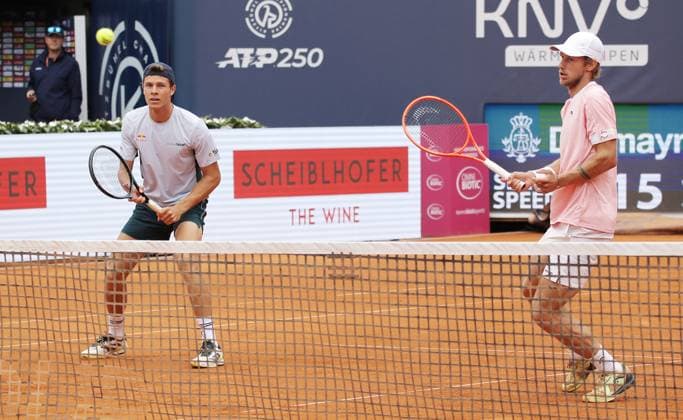 TENNIS - ATP, Tennis Herren Generali Open 2025 KITZBUEHEL,AUSTRIA,25.JUL.25 - TENNIS - ATP World Tour, Generali Open. Image shows Joel Schwaerzler (AUT) and Neil Oberleitner (AUT).  GEPAxpictures xMatthiasxHauer