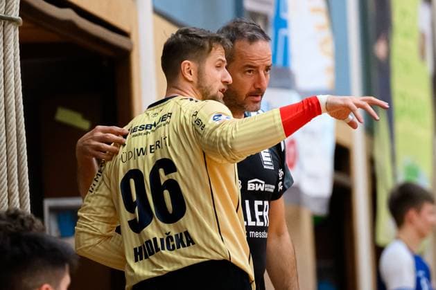 Bietigheim HBL 25 26 Test match TSV Weinsberg SG BBM Bietigheim Goalkeeper Jan Hrdlicka Bietigheim , Coach Iker Romero Bietigheim Bietigheim Bissingen Sporthalle am Viadukt Baden Württemberg Germany