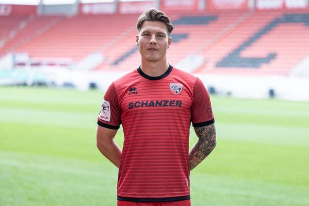 Jonas Scholz 15, FCI FC Ingolstadt 04 3 Liga, portrait date 2025 2026 3 Liga FC Ingolstadt 04 season 2025 2026