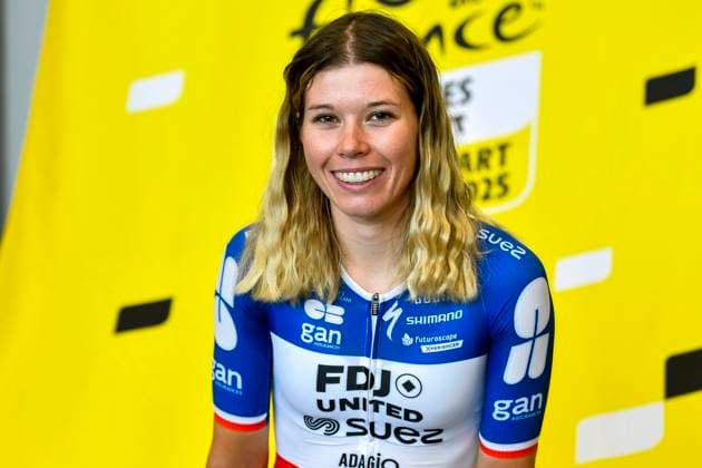 TOUR DE FRANCE FEMININ 2025 PHOTOPQR OUEST FRANCE Mathieu Pattier ; VANNES ; 25 07 2025 ; Conférence de presse avant le départ du tour de France 2025 depuis Vannes le samedi 26 juillet 2025. Marie Le Net FDJ SUEZ Cycliste française Women s 2025 Tour de France starts on saturday from Vannes, France, VANNES France  Copyright: xPHOTOPQR OUESTxFRANCE MAXPPPxMathieuxPattierx 20250725OFR3238 20250725OFR3238