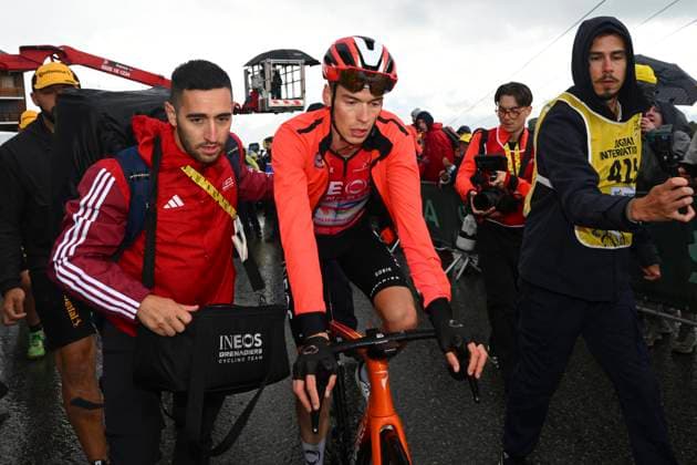 Tour de France 2025 Stage 19 LA PLAGNE, FRANCE - JULY 25 : Arensman Thymen (NED) of INEOS Grenadiers after stage 19 of the 112th edition of Tour de France an UCI World Tour 2.UWT cycling road race stage for Men Elite of 130 km with start in Albertville and finish in La Plagne on July 25, 2025 in La Plagne, France, 25 07 2025 ( Motordriver Kenny Verfaillie - La Plagne France  Copyright: xVincentxKalutx