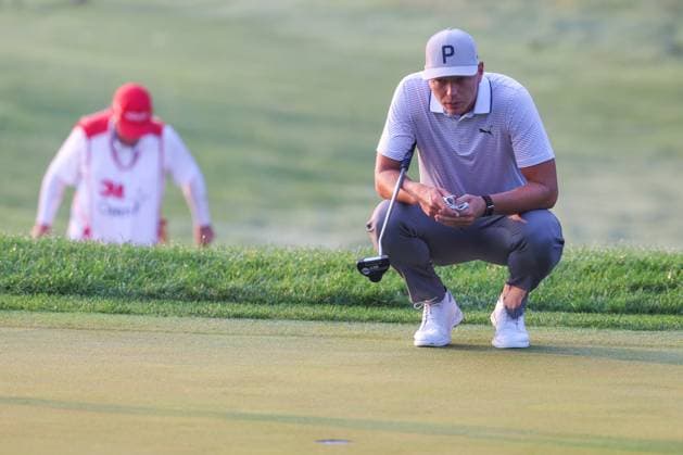 July 25th, 2025: Matti Schmid of Germany lines up his putt on the first green during the second round of the 3M Open 2025 at TPC Twin Cities on July 25th, 2025 in Blaine, Minnesota. -CSM Blaine USA - ZUMAc04_ 20250725_zma_c04_048 Copyright: xStevenxGarciax