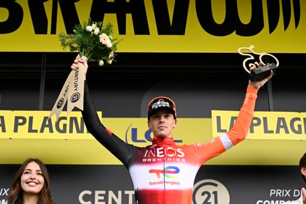 Tour de France 2025 Stage 19 LA PLAGNE, FRANCE - JULY 25 : Arensman Thymen (NED) of INEOS Grenadiers pictured during the podium ceremony of stage 19 of the 112th edition of Tour de France an UCI World Tour 2.UWT cycling road race stage for Men Elite of 130 km with start in Albertville and finish in La Plagne on July 25, 2025 in La Plagne, France, 25 07 2025 ( Motordriver Kenny Verfaillie - La Plagne France  Copyright: xJanxDexMeuleneirx