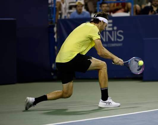 July 25, 2025: Taylor Fritz plays a shot in his match against Alejandro Davidovich Fokina during the 2025 Mubadala Citi DC Open tennis tournament being played at Rock Creek Park Tennis Center in Washington, D.C. CSM District Of Columbia United States of America - ZUMAc04_ 20250725_zma_c04_317 Copyright: xJustinxCooperx