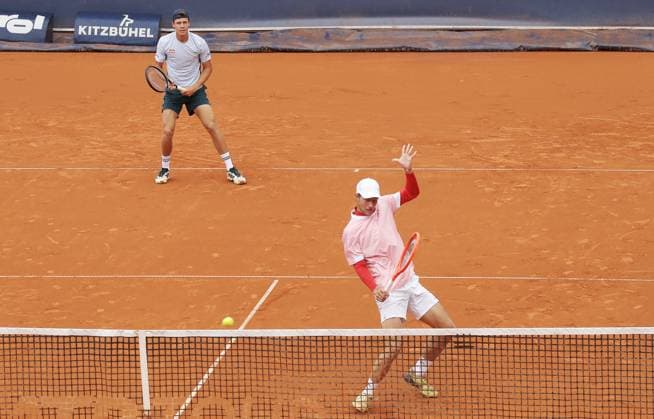 TENNIS - ATP, Tennis Herren Generali Open 2025 KITZBUEHEL,AUSTRIA,26.JUL.25 - TENNIS - ATP World Tour, Generali Open. Image shows Joel Schwaerzler (AUT) and Neil Oberleitner (AUT).  GEPAxpictures xMatthiasxHauer